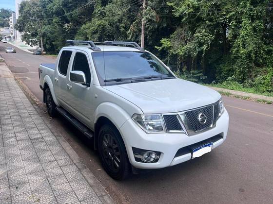 NISSAN FRONTIER 2.5 SL 4X4 CD TURBO ELETRONIC DIESEL 4P AUTOMÁTICO NISSAN FRONTIER 2.5 SL 4X4 CD TURBO ELETRONIC DIESEL 4P AUTOMÁTICO
